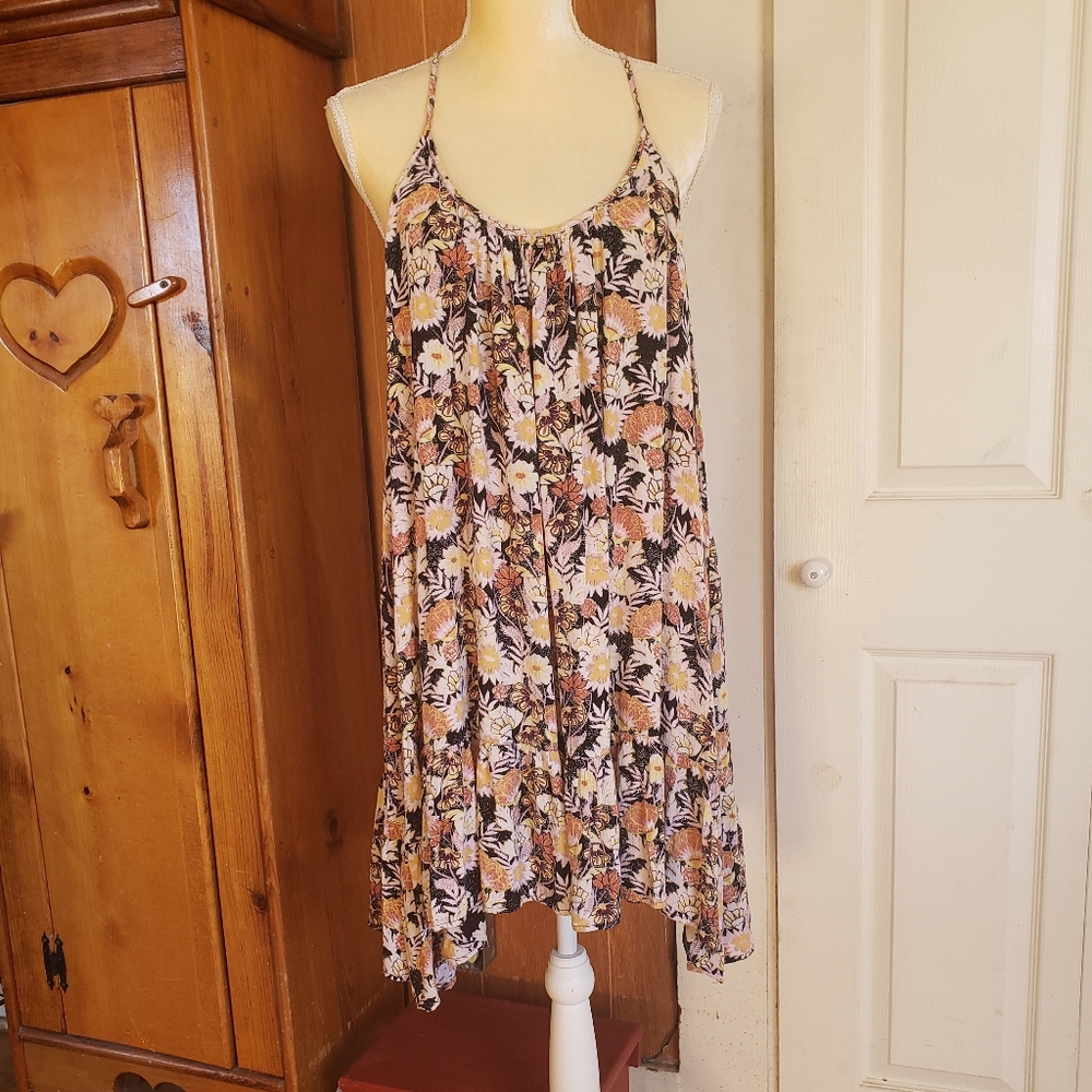 Volcom Since 1991 Dress Sz M